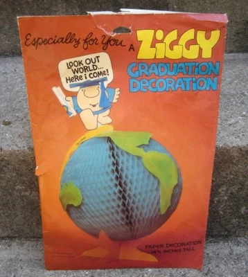 ZIGGY rare Graduation Decoration comic 14” Center-Piece 1981 cartoon Tom Wilson - Image 1 of 3