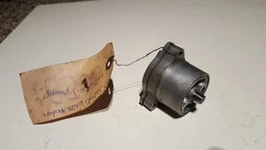 suzuki 1985 1986 GV1200 MADURA oil pump # 18500 - Picture 1 of 4