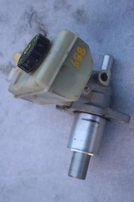 2006 MERCEDES CL500 C215 BRAKE MASTER CYLINDER WITH RESERVOIR 0054309101 - Image 1 of 4