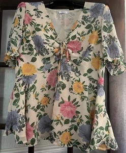 Simply Be Lovely Floaty Floral Top Size 22 - Picture 1 of 5
