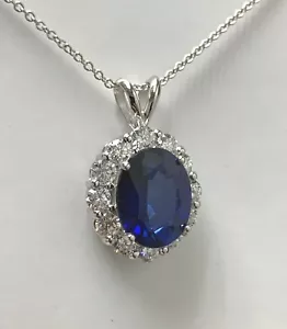 5.91 ct Oval Shape Sapphire and Round Cut Diamond Pendant in 14 kt White Gold - Picture 1 of 5