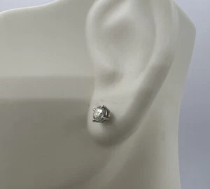 14K White Gold .42ct TDW Diamond Stud Earrings - Picture 1 of 16