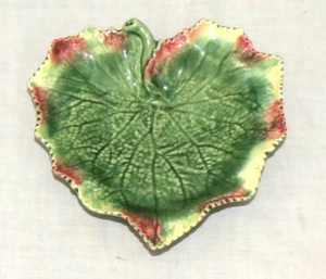 Bordallo Pinheiro Portogallo 7,1/2 pollici piatto a forma di foglia verde ciotola - Foto 1 di 4