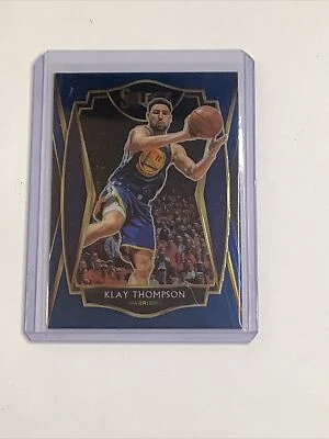 Tarjeta Panini Select Klay Thompson 2021 azul nivel Premier #108 Warriors A-38 Foto 1 de 2