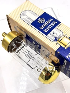 CWD projector lamp projection light bulb 120v 300w, Nos G.E. brand M-1 - Picture 1 of 5