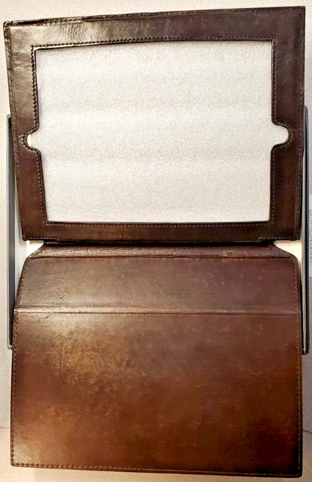 *NEW RUSTIC ARTISAN LEATHER iPAD JACKET / ENVELOPE - Image 1 of 4
