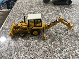 NZG 1400B Excavator Loader Diecast Model JCB #277 1:35 - Picture 1 of 3