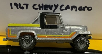 Jeep Scrambler 1982 Hot Wheels Real Riders (GGYG) Silver Metal Flake Foto 1 de 4