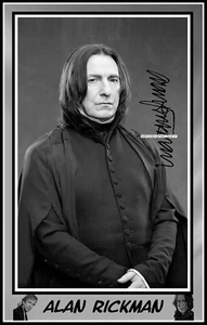Conjunto de imágenes de lienzo de algodón firmadas por Alan Rickman sobre un fondo - Lim/Edición (AR-6) - Imagen 1 de 1