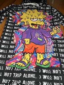 Simpson’s SM Lisa Sweater Sweatshirt Hoodie I Will Not Trip Alone Melting iEDM - Picture 1 of 9