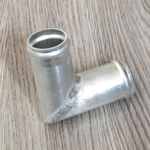 Manguera Conector Refrigerante Radiador 90 Grados Aluminio Rendimiento 1 1/4 1.25" - Imagen 1 de 8
