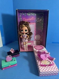 LOL Dramatic Teen Puppe mit Zubehör  - Bild 1 von 9