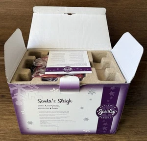 Scentsy Warmer Elemento Slitta Babbo Natale Collezione Vacanze Ritirato 2014 Nuovo - Foto 1 di 6