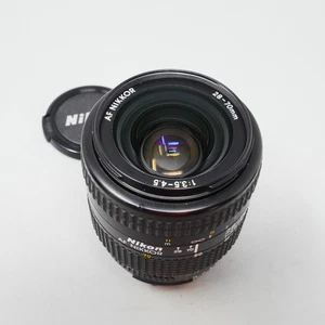 Nikon AF NIKKOR 28-70mm f/3.5-4.5 - Imagen 1 de 9