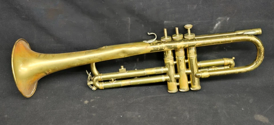 Trompeta vintage Elkhardt acadamie / Número de serie: 150930 Foto 1 de 4