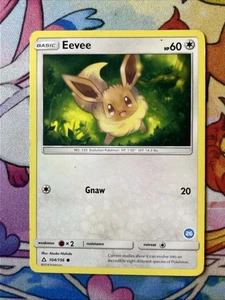 Pokemon Eevee 104/156 Sun & Moon 2018 Ultra Prism Common Deck Stamp HP - Picture 1 of 2