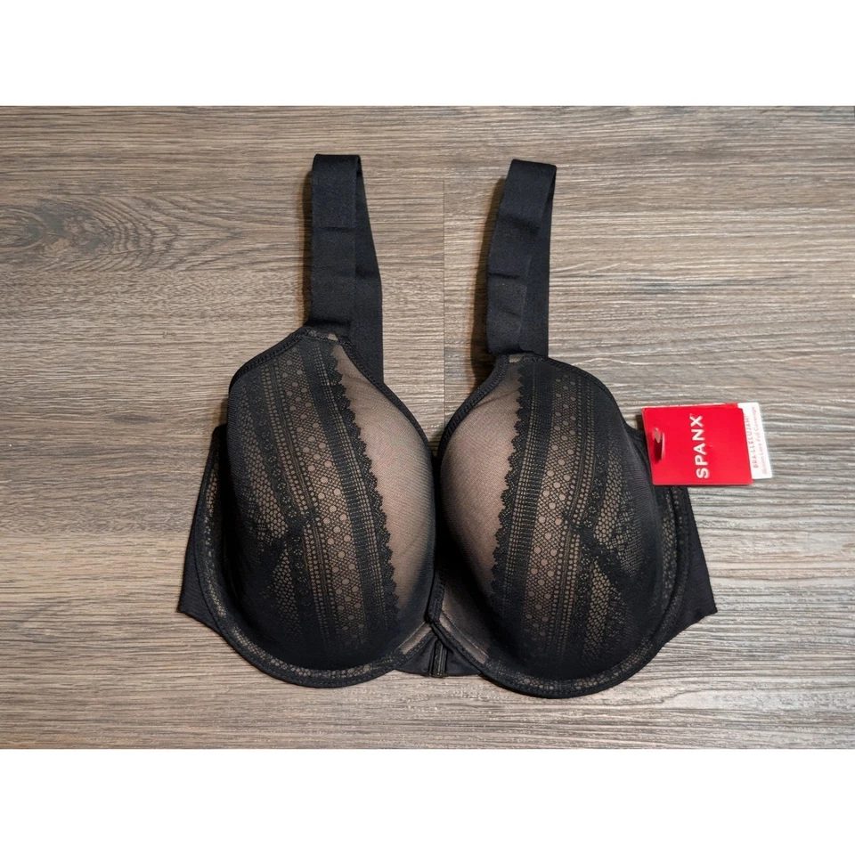 Sujetador SPANX-Lleujah Illusion Sujetador Cobertura Completa de Encaje $82 34DDD Sujetador Negro 30061R Foto 1 de 4