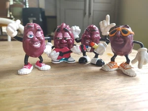 Lot of 4 1988 CALIFORNIA RAISINS Toy PVC Figures  - Bild 1 von 8