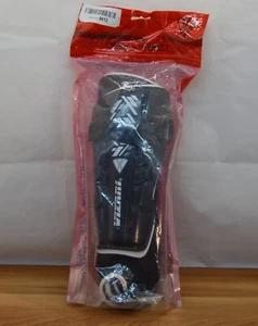 Vizari Malaga Soccer Shin Guard Medium Black - Picture 1 of 4