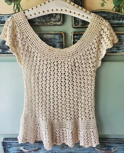 Vintage Ivory Hand-Crocheted Top -Lovely Scoop Neck flutter sleeve - Medium - Picture 1 of 4