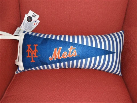 Too Cool! New Licensed New York Mets RETRO Pennant Accent Throw Pillow 19"  hw Cover