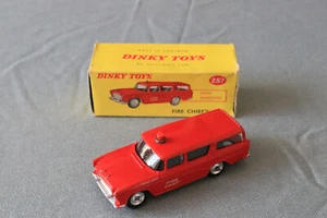 Vintage Dinky Toys 257 Feuerwehrchef Auto verpackt. Sehr guter Zustand - Bild 1 von 7