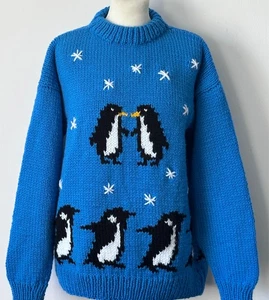 Jersey de Navidad tejido a mano Penguins in Love de Bexknitwear - Imagen 1 de 1