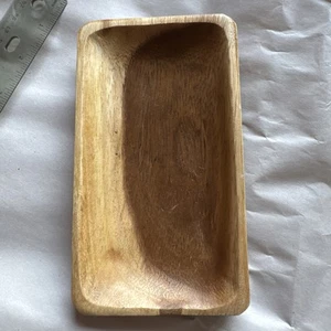 Piccolo vassoio rettangolare in legno - Foto 1 di 17