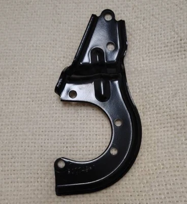 MERCRUISER OEM SEA PUMP BRACKET IMPELLER BRACKET 8077491 807749-1 - Image 1 of 4