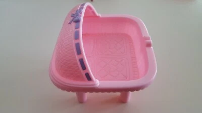 PLAYSCHOOL 1993 PINK BASSINET H1527 - Image 1 of 3