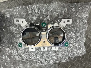 15-22 Ford Mustang GT OEM Performance Pack Aux Oil Pressure/Vacuum Gauges. - Picture 1 of 3