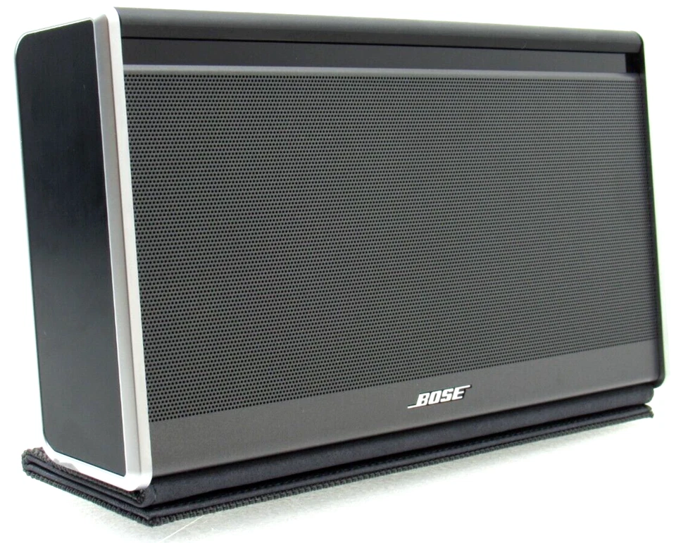 Bose SoundLink Bluetooth 404600 Wireless Mobile Speaker Portable Series II G2U - Image 1 of 4