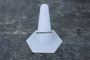 Divertido anillo de cuerda de plata esterlina de diseñador talla 11,25-14123 - Imagen 1 de 4