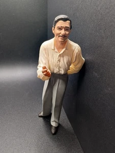 Hallmark 2000 Rhett Butler Vom Winde verweht grau Hose weiß Shirt OHNE KARTON - Bild 1 von 2