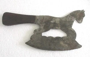 ANTIQUE OLD BUTCHER MEAT CLEAVER CHOPPER HORSE SHAPE KNIFE - Picture 1 of 7