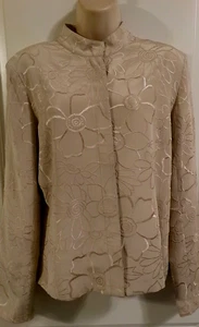BLOOMINGDALE'S 100% SILK TOP w/EMBROIDERED FLORAL PATTERN - SIZE 14P - Picture 1 of 11