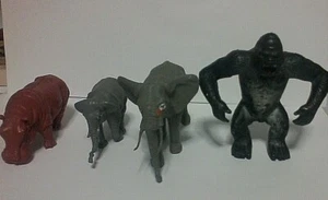 BULK LOT VINTAGE JUNGLE ANIMAL TOYS - MADE IN HONG KONG VERY GOOD CONDITION - Picture 1 of 4
