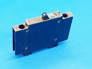 CUTLER-HAMMER QCF QCR1030T 30 Amp 1 Pole Circuit Breaker - Bild 1 von 3