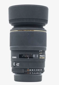 Sigma 105mm f/2.8 EX DG Macro Lens - Nikon Fit, Excellent Condition, UK Stock, - Picture 1 of 3