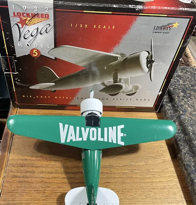 Liberty Classics 1932 Lockheed Vega 5 Valvoline Die Cast Airplane Bank Orig Box - Image 1 of 4
