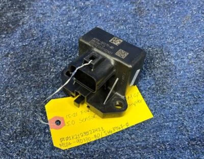 Ford Mustang 2015-2021 OEM GT 5.0 módulo sensor computadora M1DA-9D370-BD Foto 1 de 4