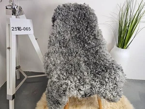 Piel de oveja ecológica Gotland auténtica única 2516-065 - Imagen 1 de 4