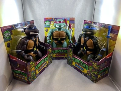 TEENAGE MUTANT NINJA TURTLES PLAYMATES 1989 LEO RAPH DONATELLO GIANT SIZE FIGURE - Image 1 of 4