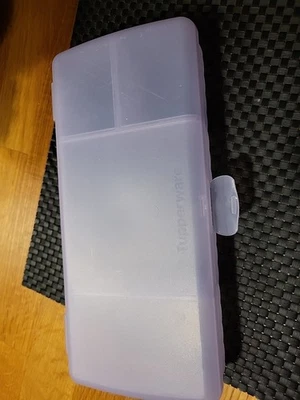 Tupperware Pausenbuffet Brotdose Lunchbox Vesperbox gebraucht Lila - Bild 1 von 3