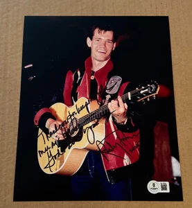 COUNTRY MUSIC STAR RANDY TRAVIS SIGNED 8X10 PHOTOBECKETT COA HAND SIGNED #3 - Picture 1 of 1