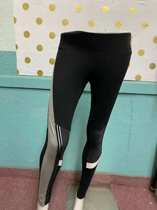 Victoria's Secret Pink Yoga Legging Black with Grey Stripe Logo NWT - Picture 1 of 4