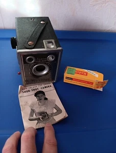 Vintage ANSCO SHUR SHOT 120 Box Camera Binghamton NY W/ Manual & Empty Film Box - Picture 1 of 10