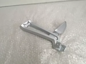Yamaha YZF-R125 2014 Left Rear Footrest Hanger Bracket 4 New OE 5D7-F741L-20 - Picture 1 of 11