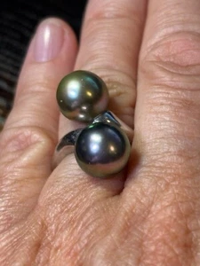 14k WHITE GOLD TAHITIAN GREEN & BLACK PEARL DOUBLE RING SIZE 5.5 - Picture 1 of 10