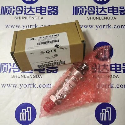 1pcs 025-29139-003 York Johnson Pressure Transducer P499RFAT514 - Image 1 of 4